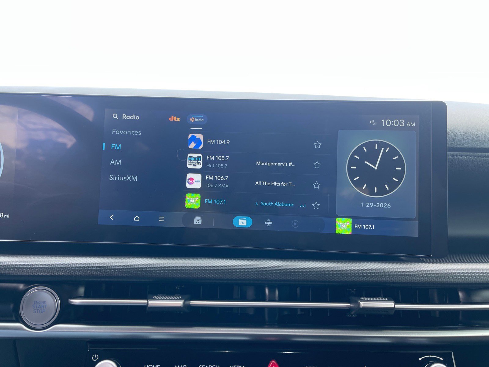 Used 2025 Hyundai Santa Cruz SEL image 5