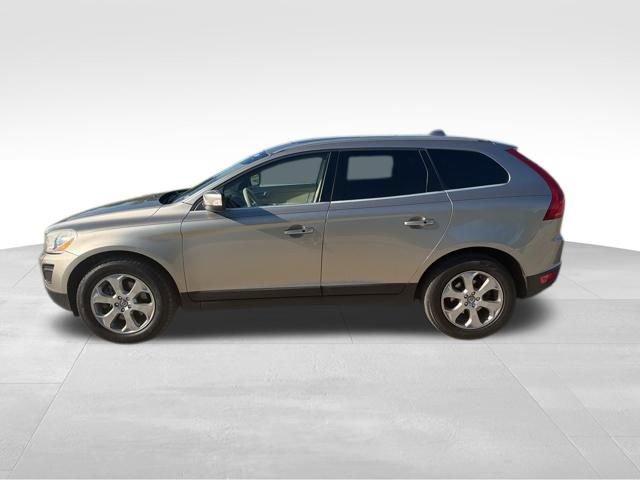 Used 2013 Volvo XC60 3.2 AWD/4WD image 6