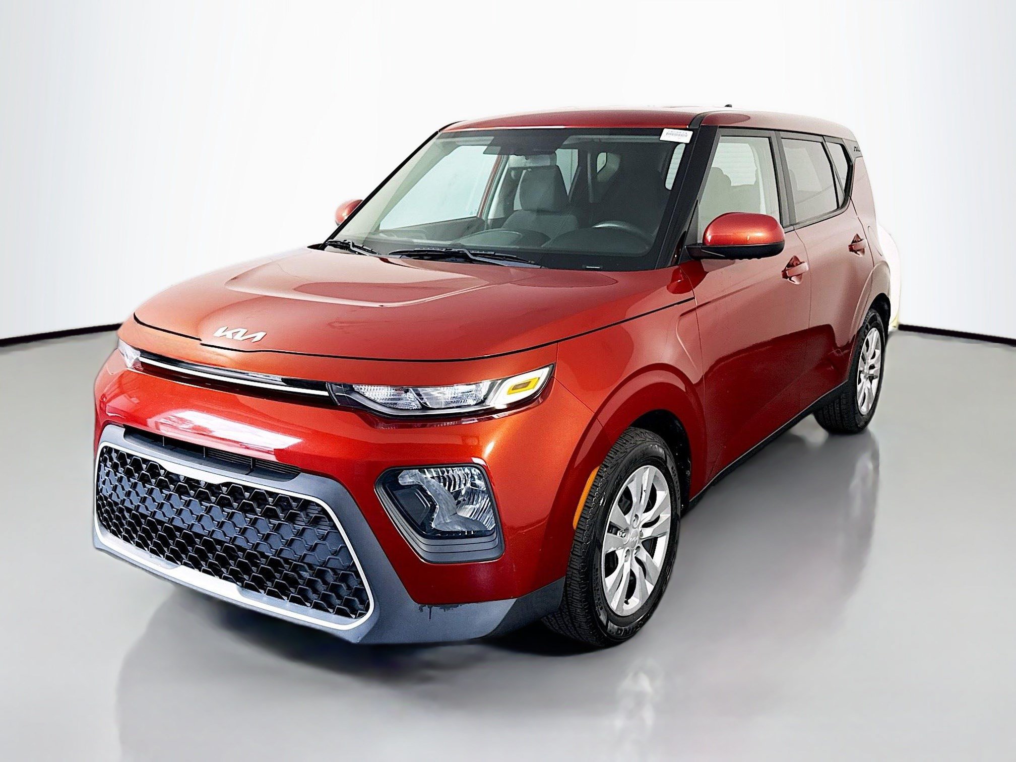Used 2022 Kia Soul LX FWD image 4