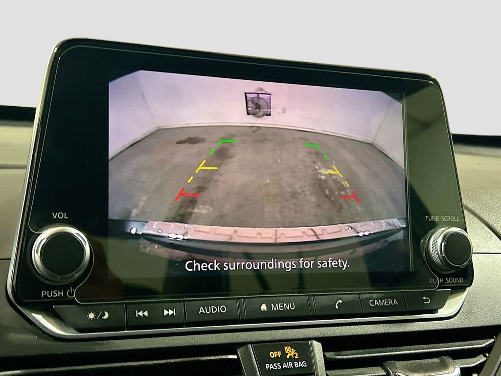 Used 2022 Nissan Altima 2.5 SV FWD image 11