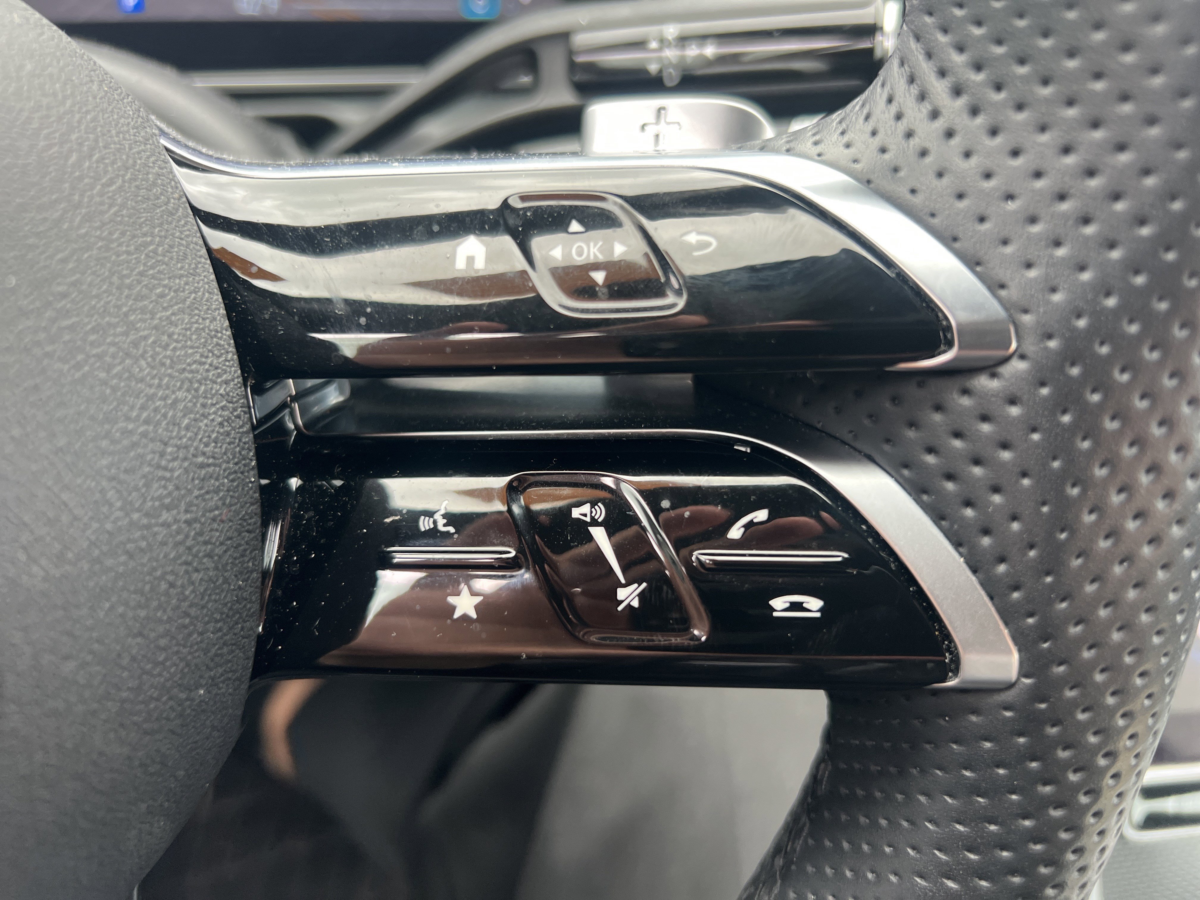 Certified 2024 Mercedes-Benz C 300 4MATIC Sedan image 21