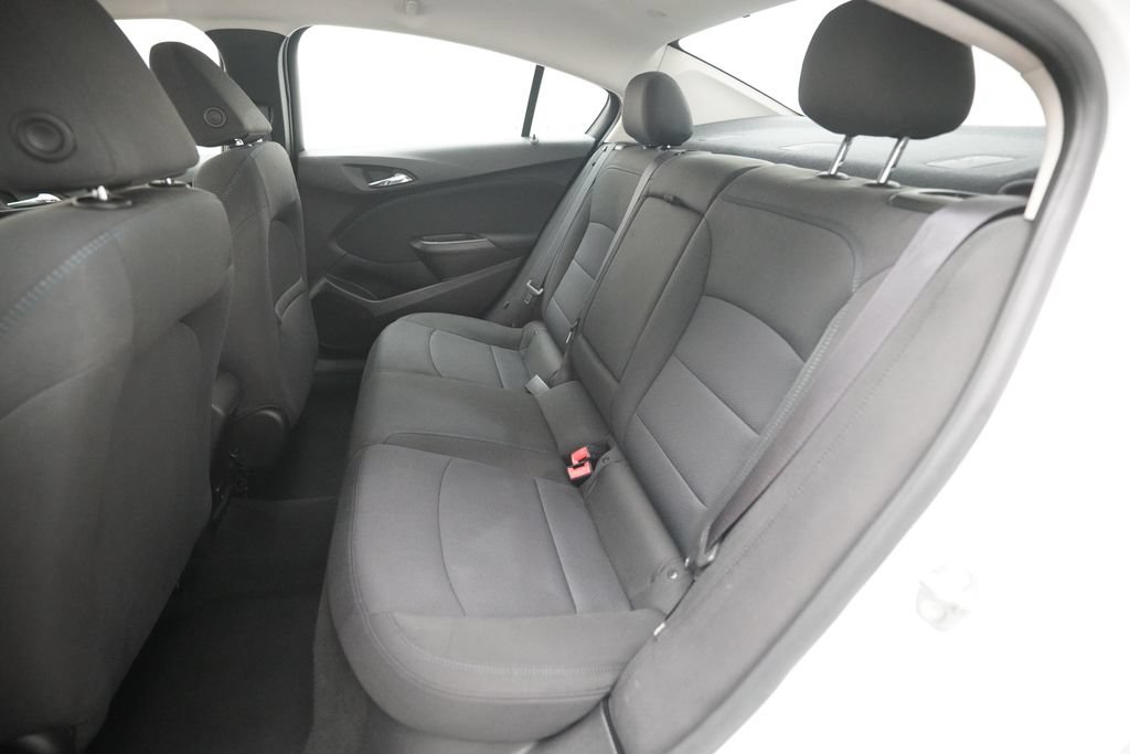 Used 2017 Chevrolet Cruze LT w/ Convenience Package FWD image 15