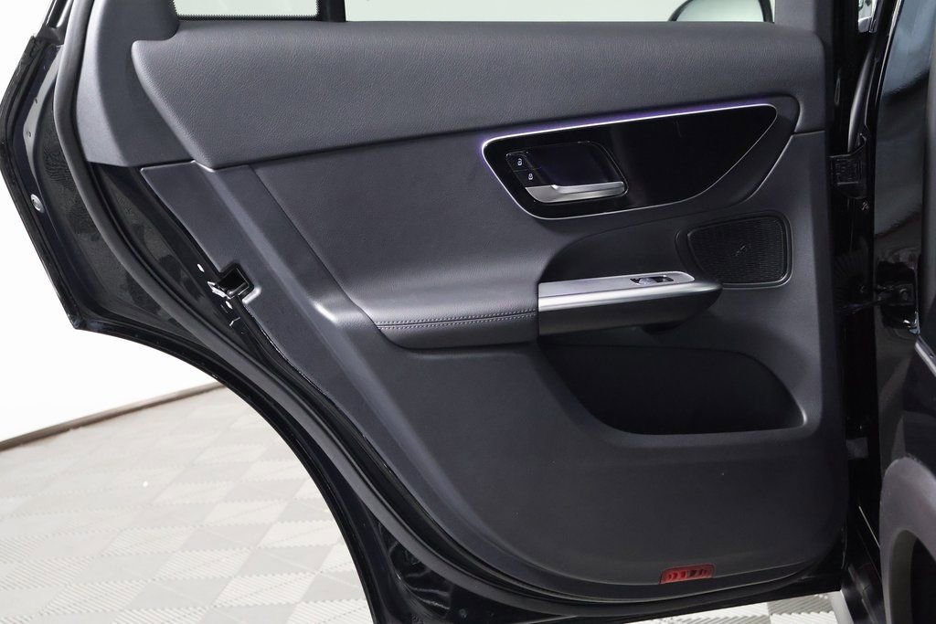 Certified 2025 Mercedes-Benz GLC 300 image 13