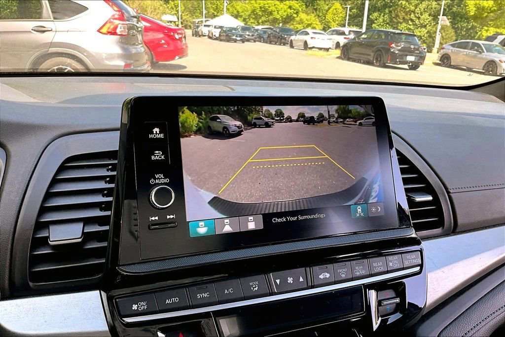 Used 2025 Honda Odyssey Sport-L image 13