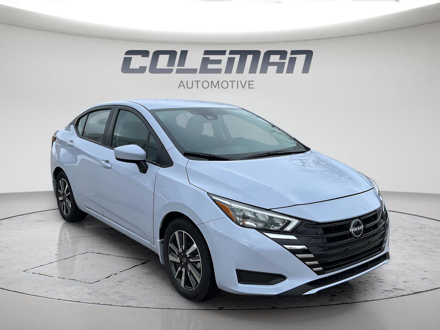 New 2025 Nissan Versa SV w/ Trunk Package FWD image 3