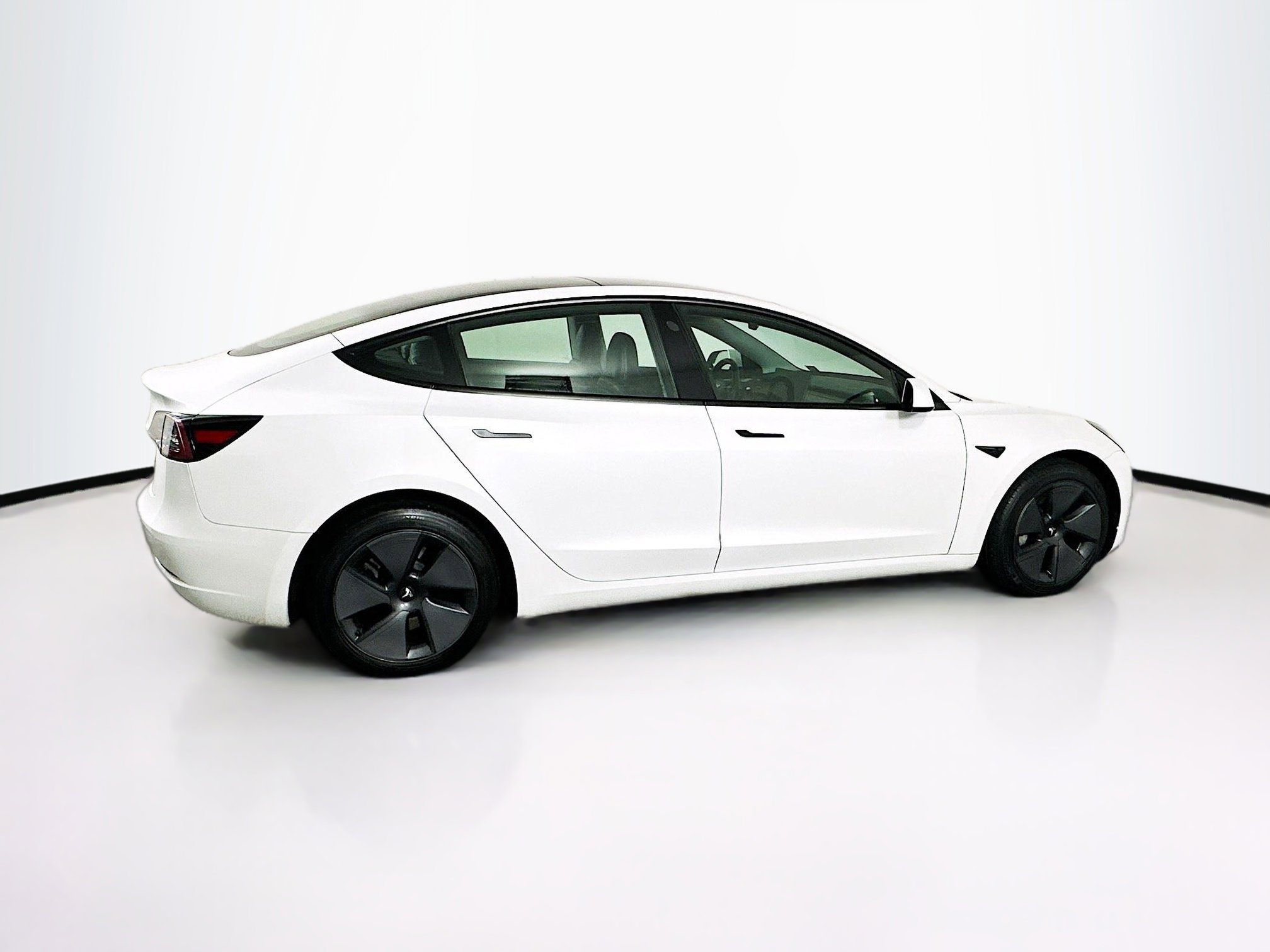 Used 2023 Tesla Model 3 Standard Range RWD image 10