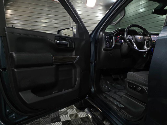 Used 2020 Chevrolet Silverado 1500 LT w/ All-Star Edition image 33