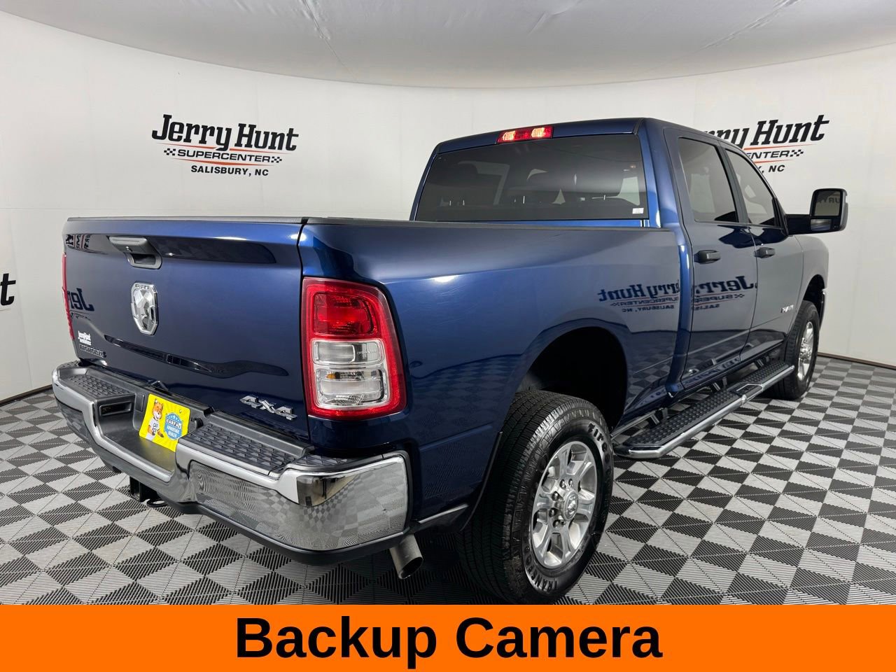 Used 2024 RAM 2500 Big Horn w/ Bed Utility Group AWD/4WD image 7