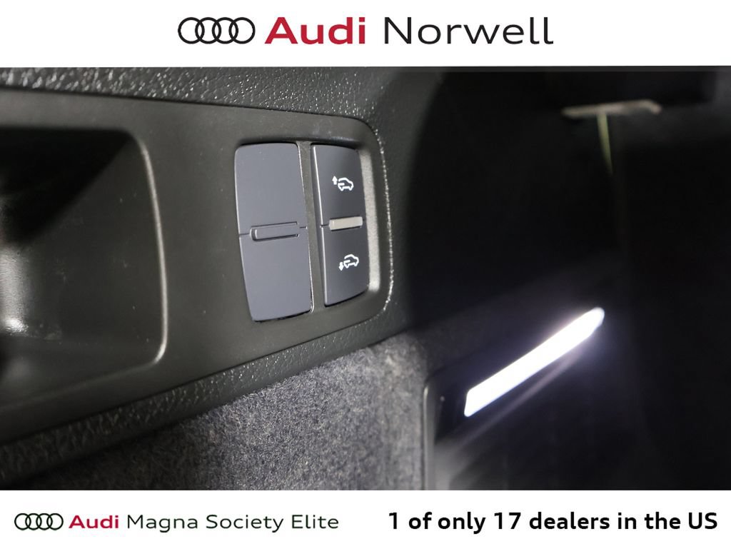 Used 2023 Audi SQ5 Premium Plus AWD/4WD image 16