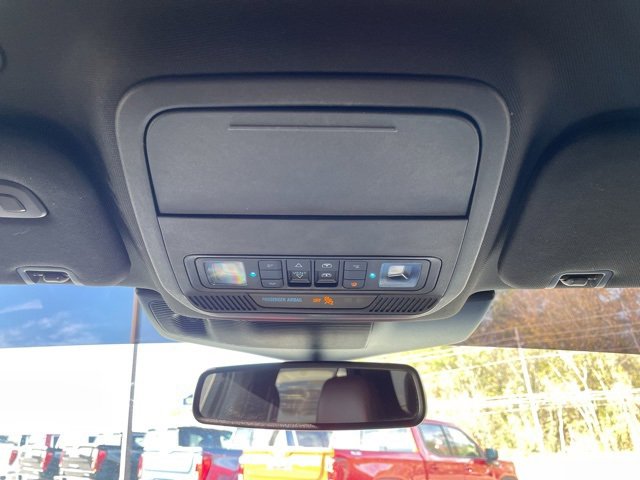 Used 2022 Ford Explorer Platinum w/ Equipment Group 601A image 19