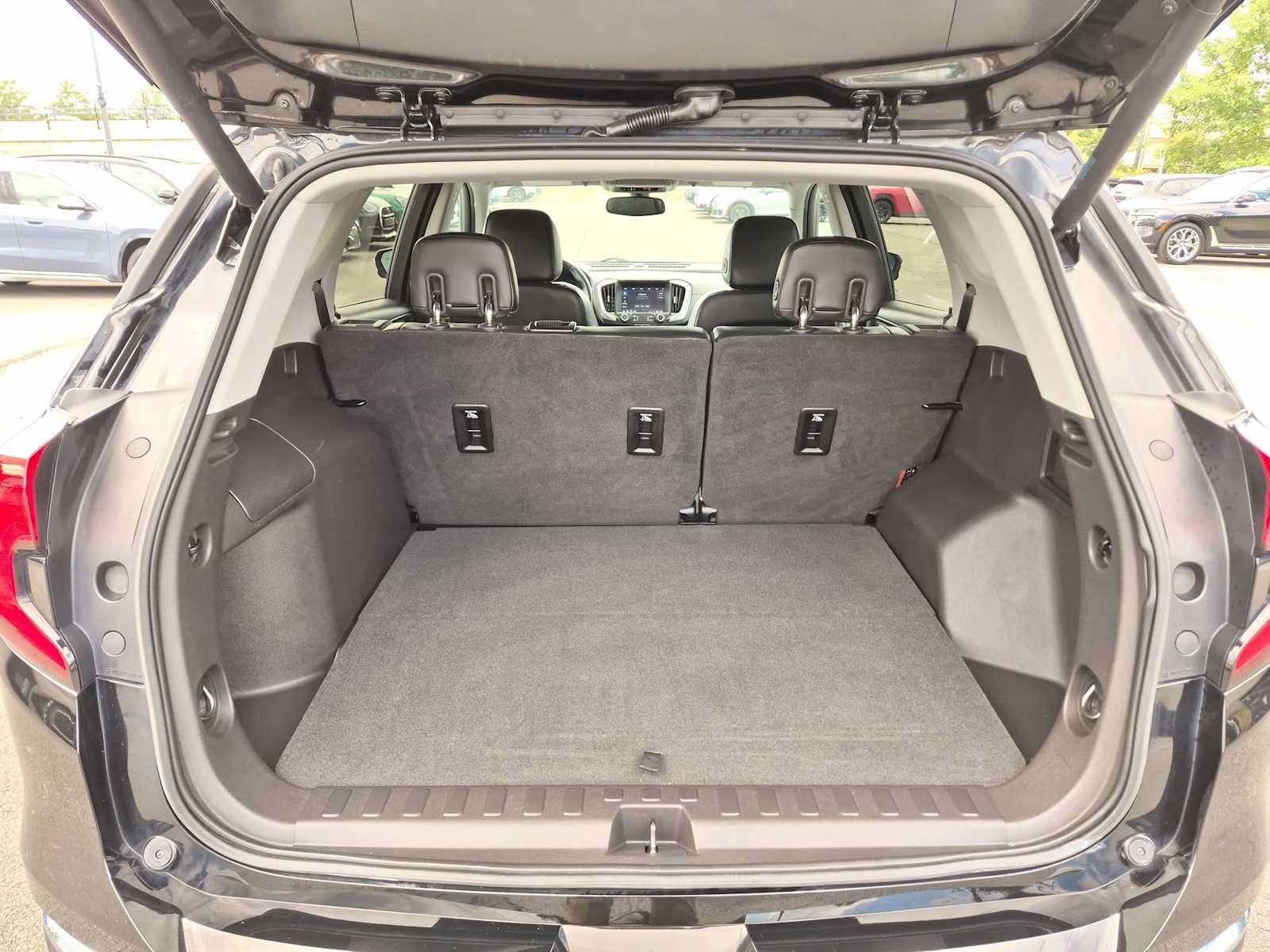 Used 2019 GMC Terrain SLT w/ Preferred Package AWD/4WD image 35