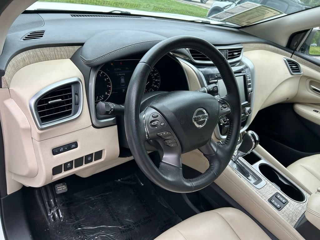 Used 2022 Nissan Murano SV FWD image 21