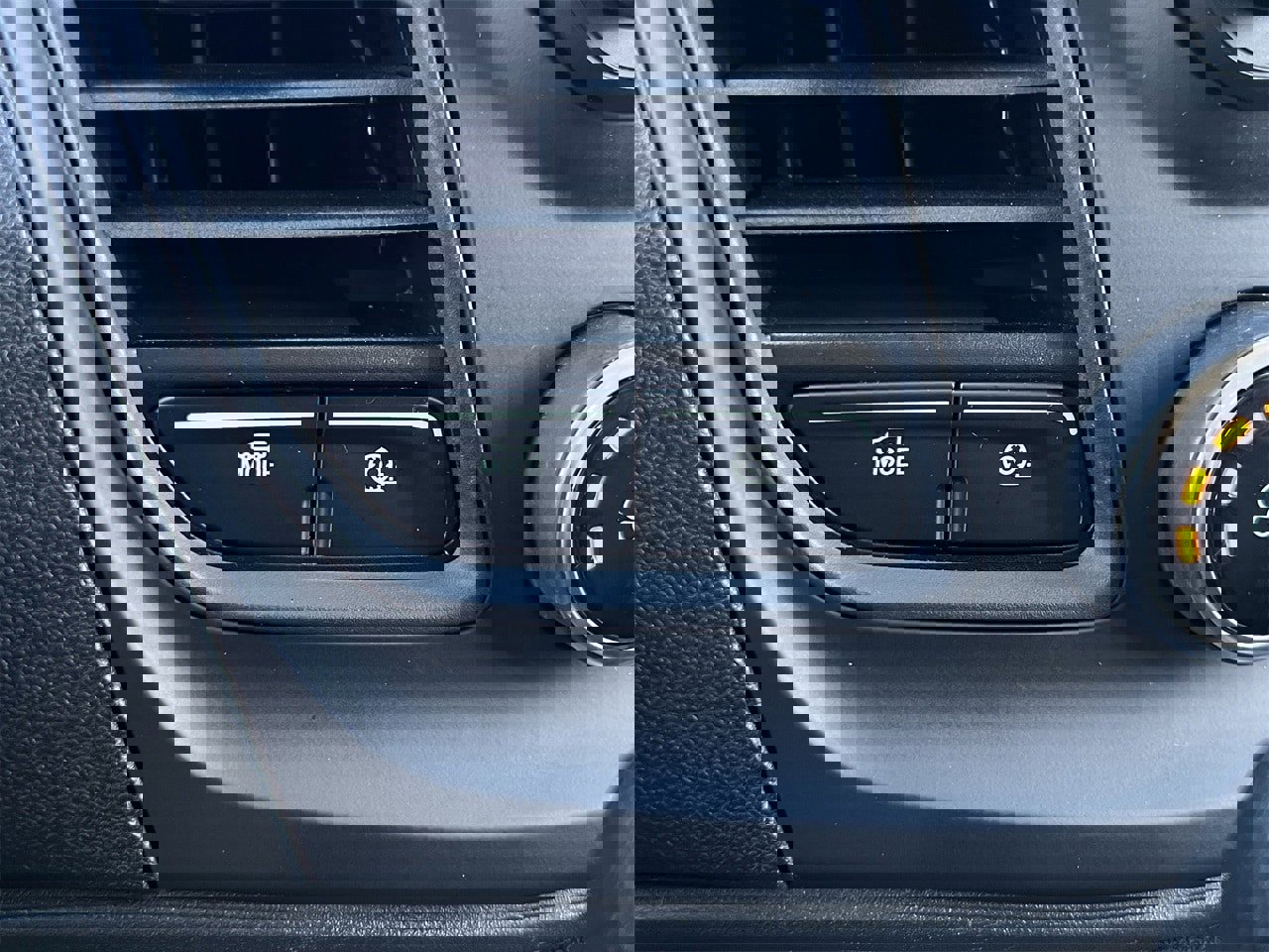 Used 2021 Ford Transit 150 Low Roof image 18