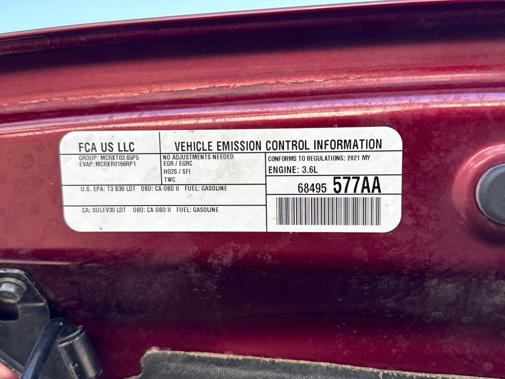 Used 2021 Jeep Gladiator Rubicon w/ Safety Group AWD/4WD image 12