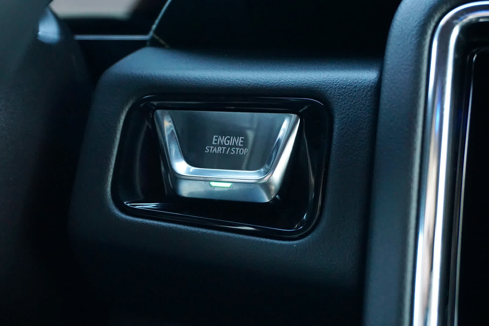 New 2027 GMC Yukon Elevation w/ Technology Package AWD/4WD image 14