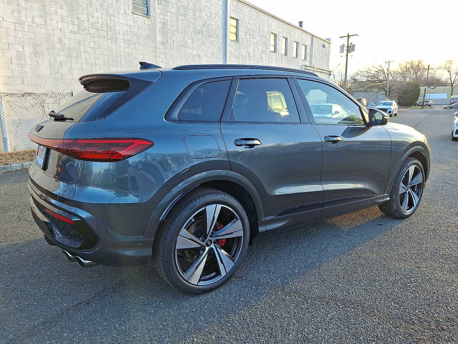New 2025 Audi SQ5 Premium Plus image 11