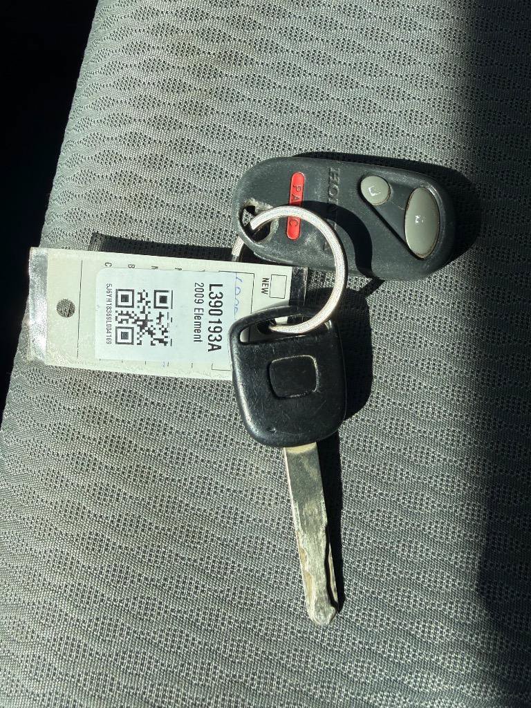 Used 2009 Honda Element LX image 39