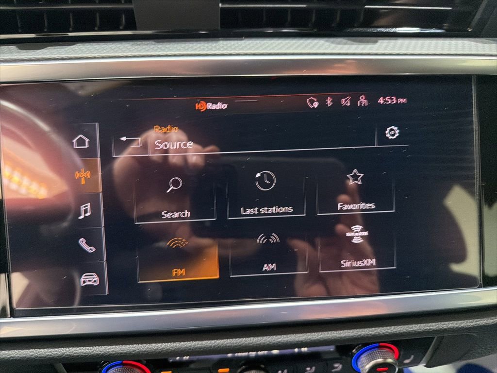 Used 2022 Audi Q3 2.0T Premium Plus image 22