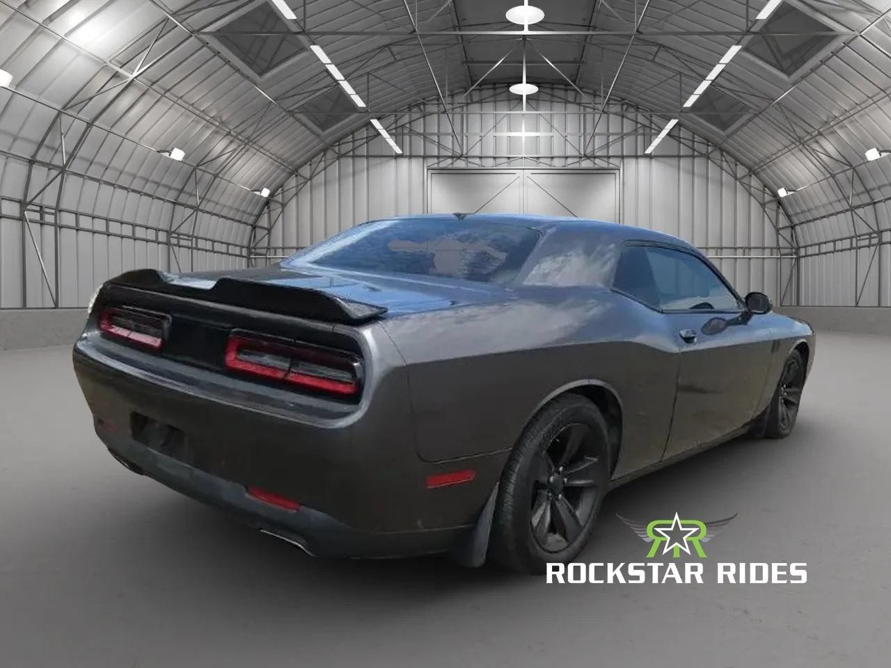 Used 2017 Dodge Challenger SXT RWD image 5