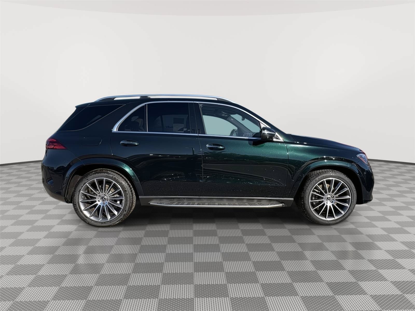 Used 2024 Mercedes-Benz GLE 450 4MATIC image 6