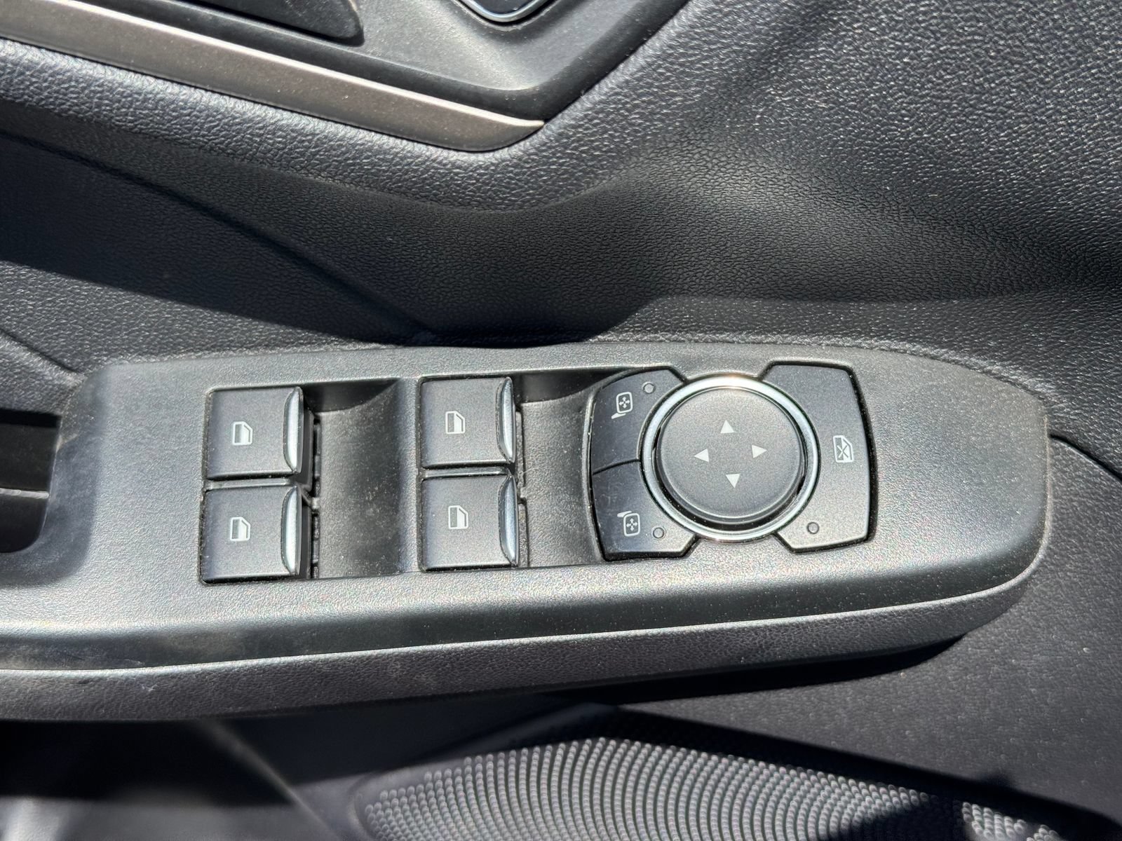 Certified 2022 Ford Escape SE FWD image 13