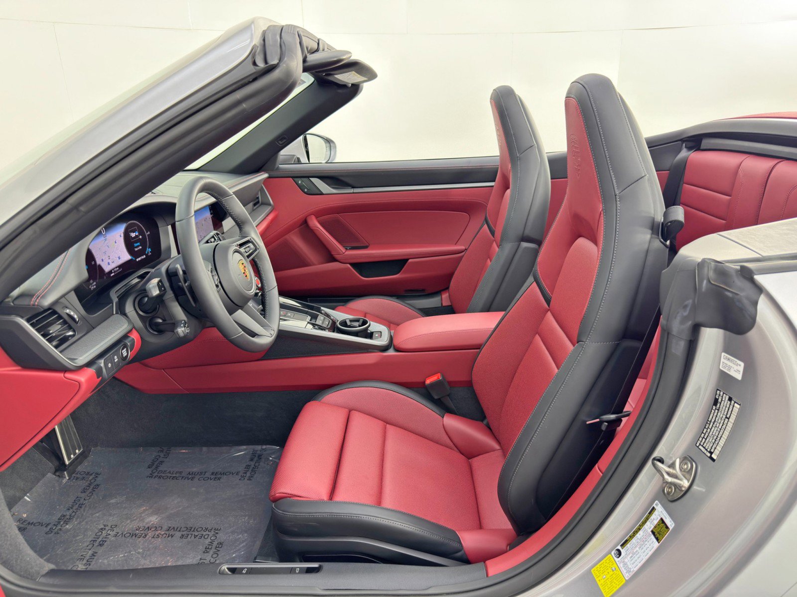 Used 2025 Porsche 911 Carrera image 15