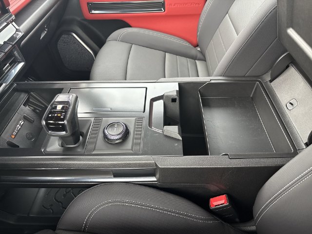 Certified 2026 GMC Hummer EV 3X w/ Carbon Fiber Edition Package AWD/4WD image 27
