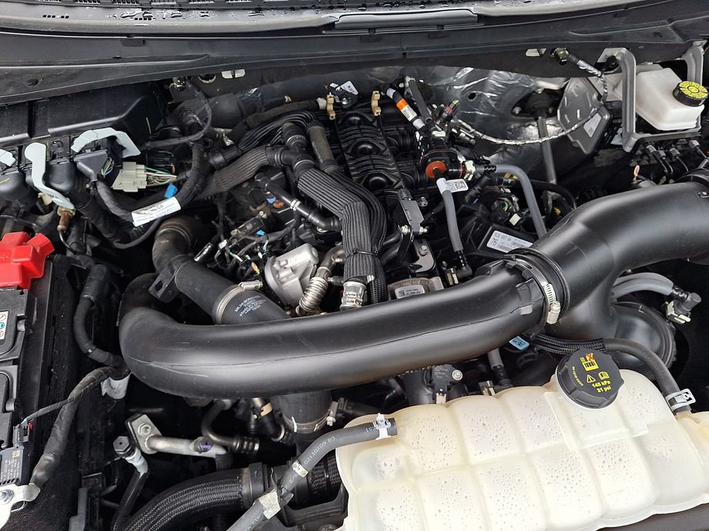 Used 2025 Ford Expedition Max Active AWD/4WD image 29