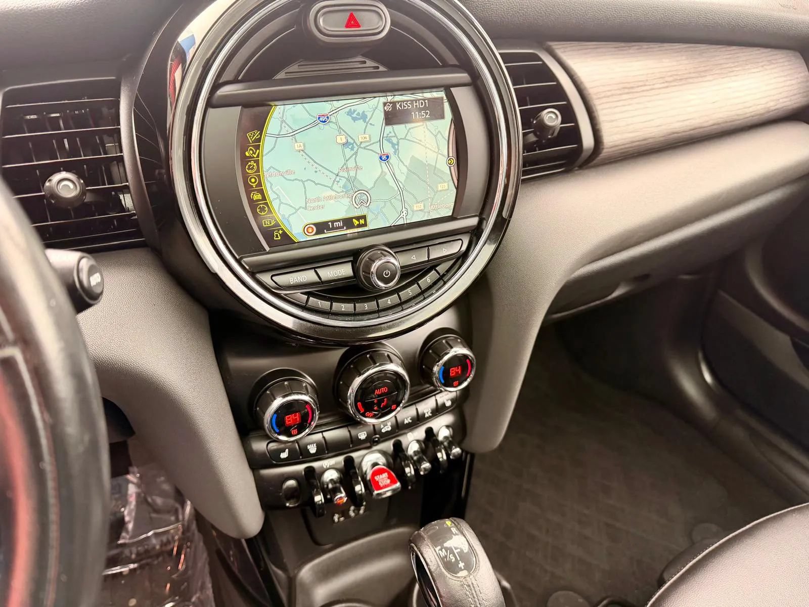 Used 2015 MINI Cooper S FWD image 14