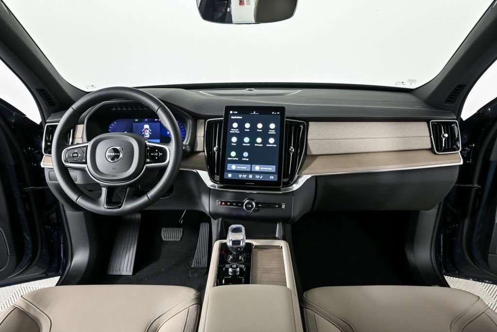 Used 2026 Volvo XC90 B6 Plus w/ Protection Package Premier image 20