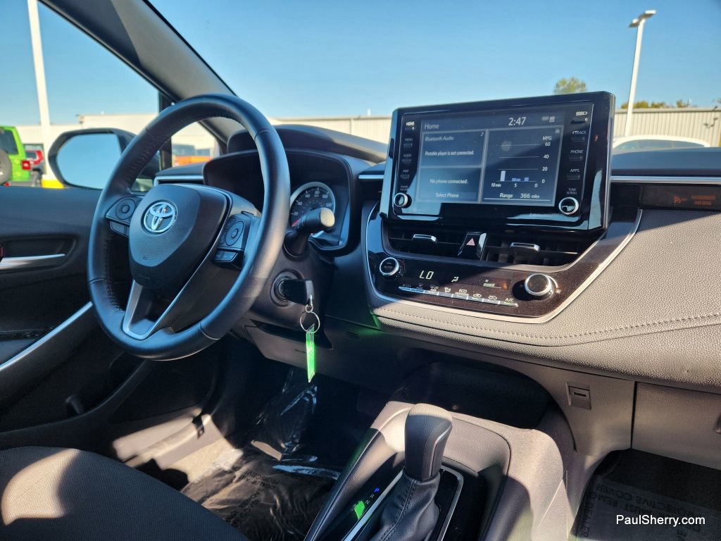 Used 2022 Toyota Corolla SE image 26