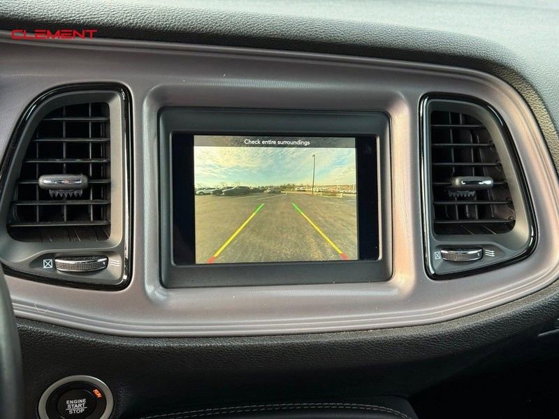 Used 2023 Dodge Challenger SXT image 23