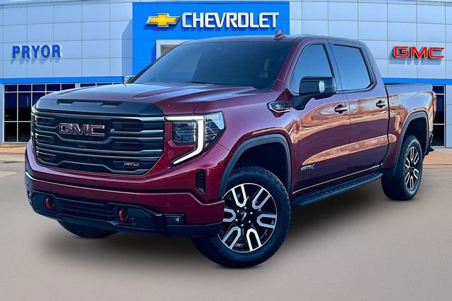 Used 2025 GMC Sierra 1500 AT4 w/ AT4 Premium Package AWD/4WD image 3