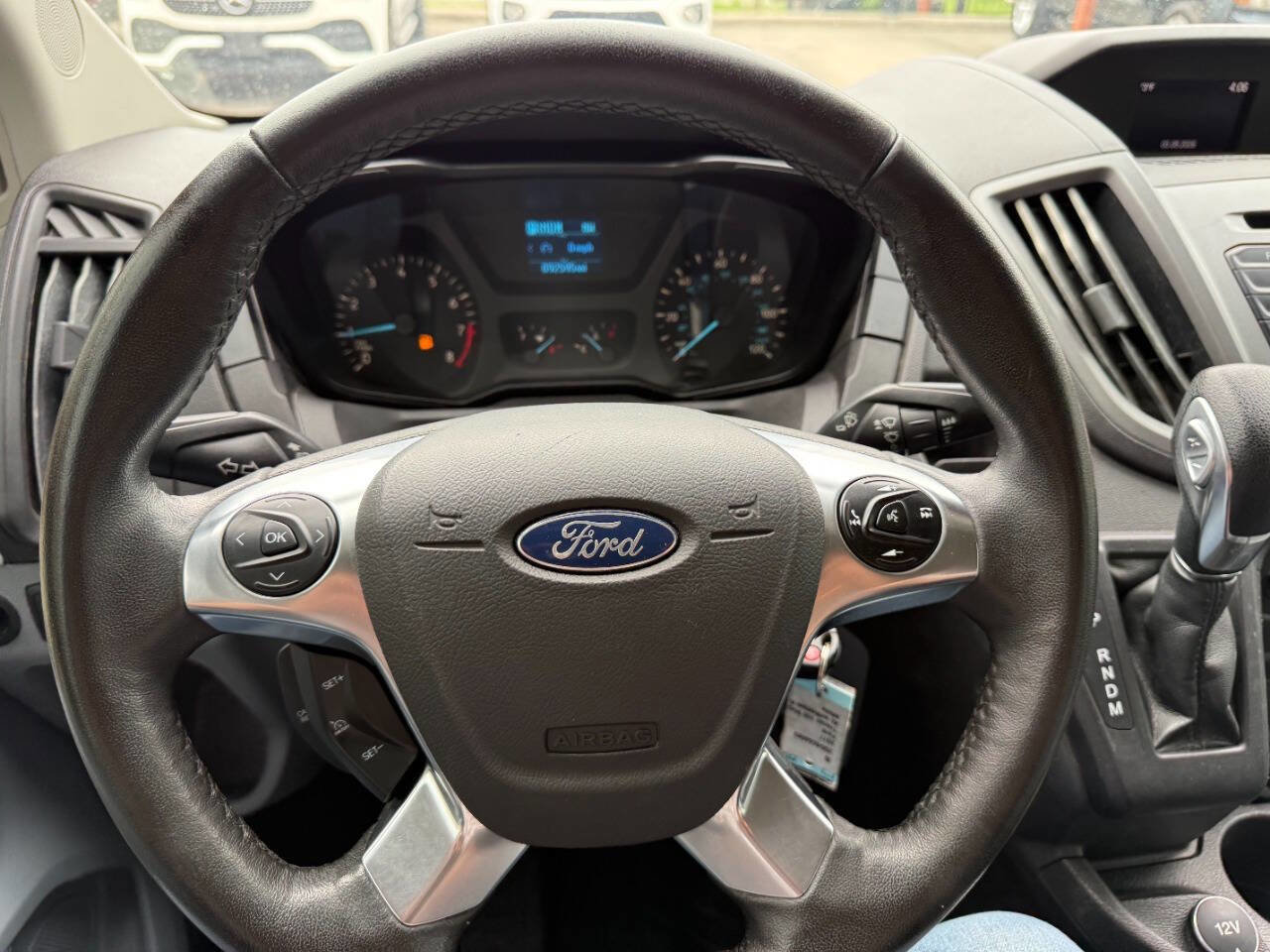 Used 2017 Ford Transit 150 XL RWD image 15