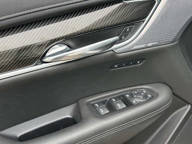 Used 2023 Cadillac XT6 Sport w/ LPO, Floor Liner Package AWD/4WD image 19