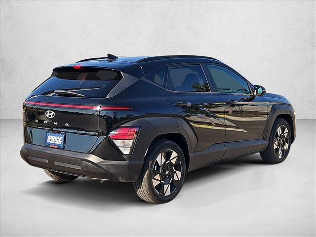 Used 2025 Hyundai Kona SEL FWD image 5