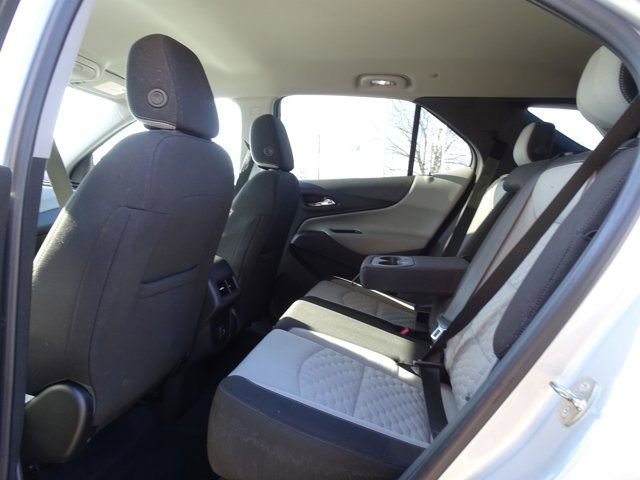 Used 2020 Chevrolet Equinox LT image 16
