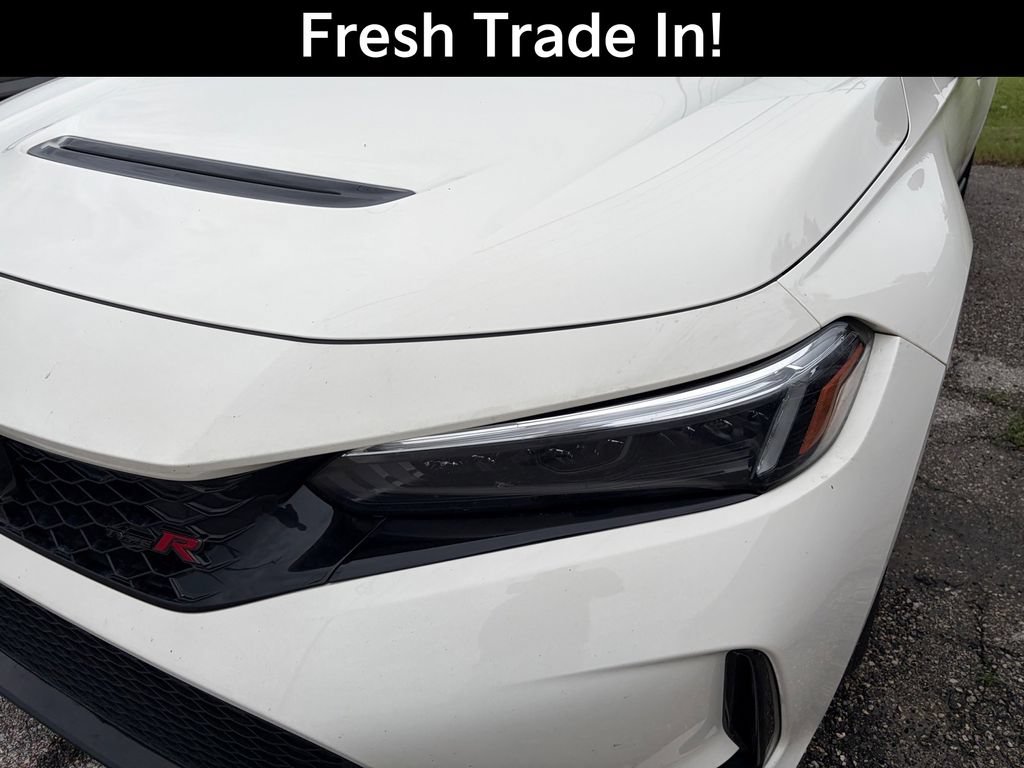 Used 2025 Honda Civic Type R image 4