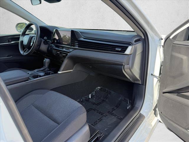 Used 2025 Toyota Camry LE FWD image 12