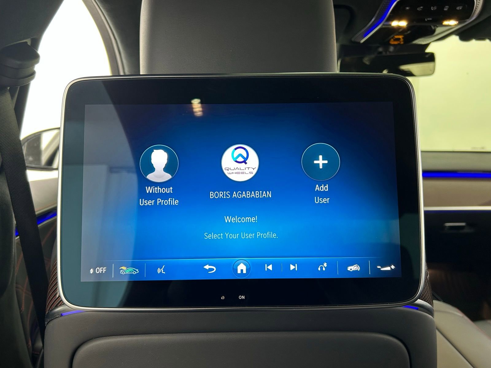 Used 2024 Mercedes-Benz S 63 AMG S image 33