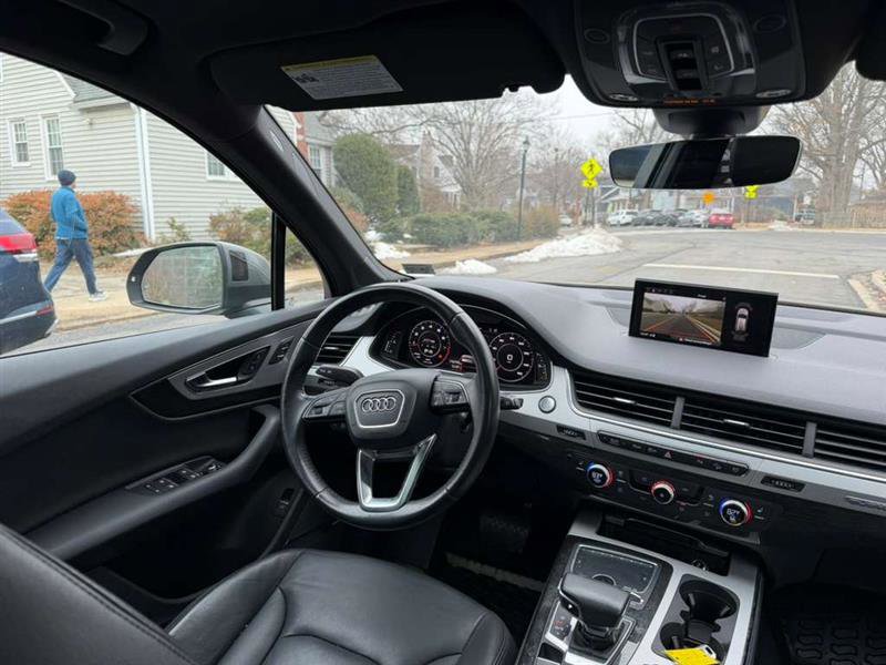 Used 2018 Audi Q7 2.0T Premium Plus image 30