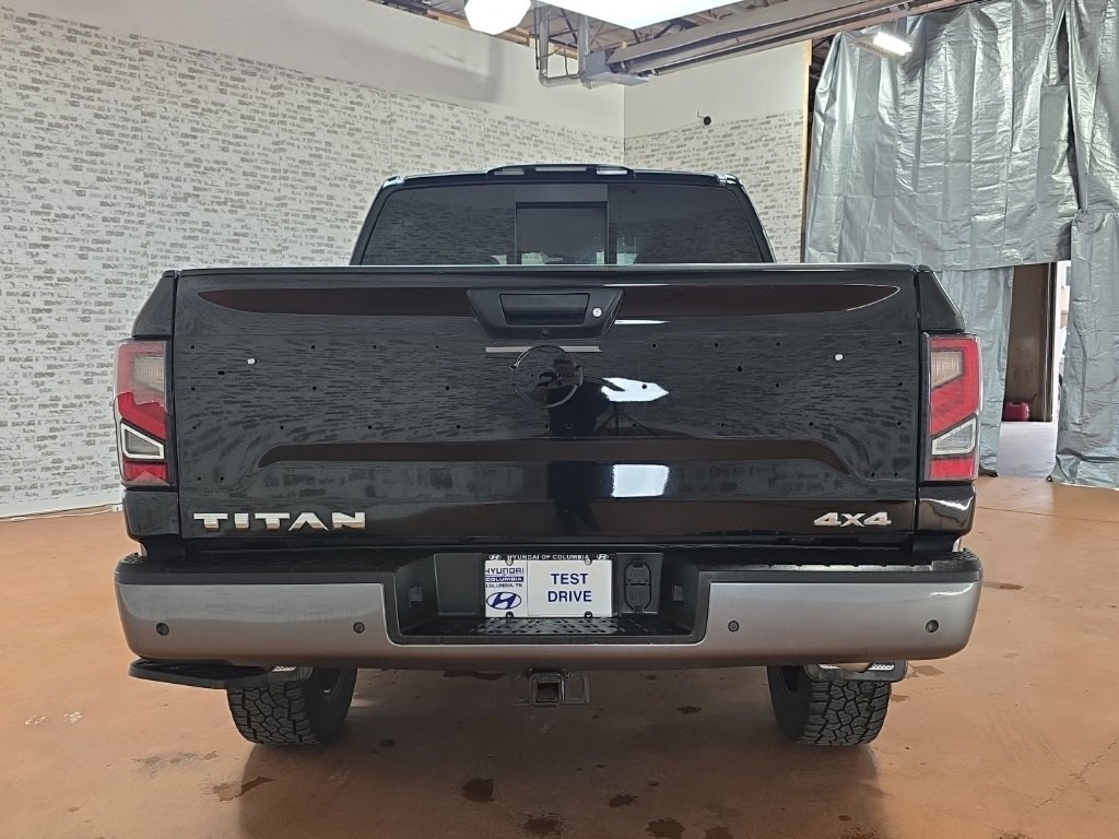Used 2021 Nissan Titan Platinum Reserve w/ Moonroof Package image 7