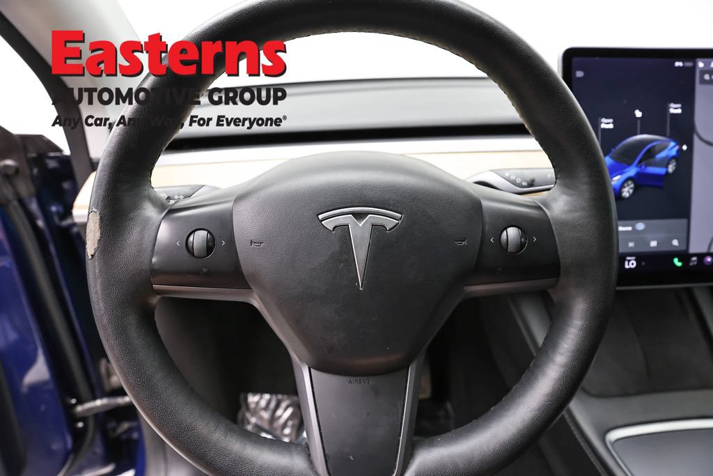 Used 2022 Tesla Model Y Long Range AWD/4WD image 10