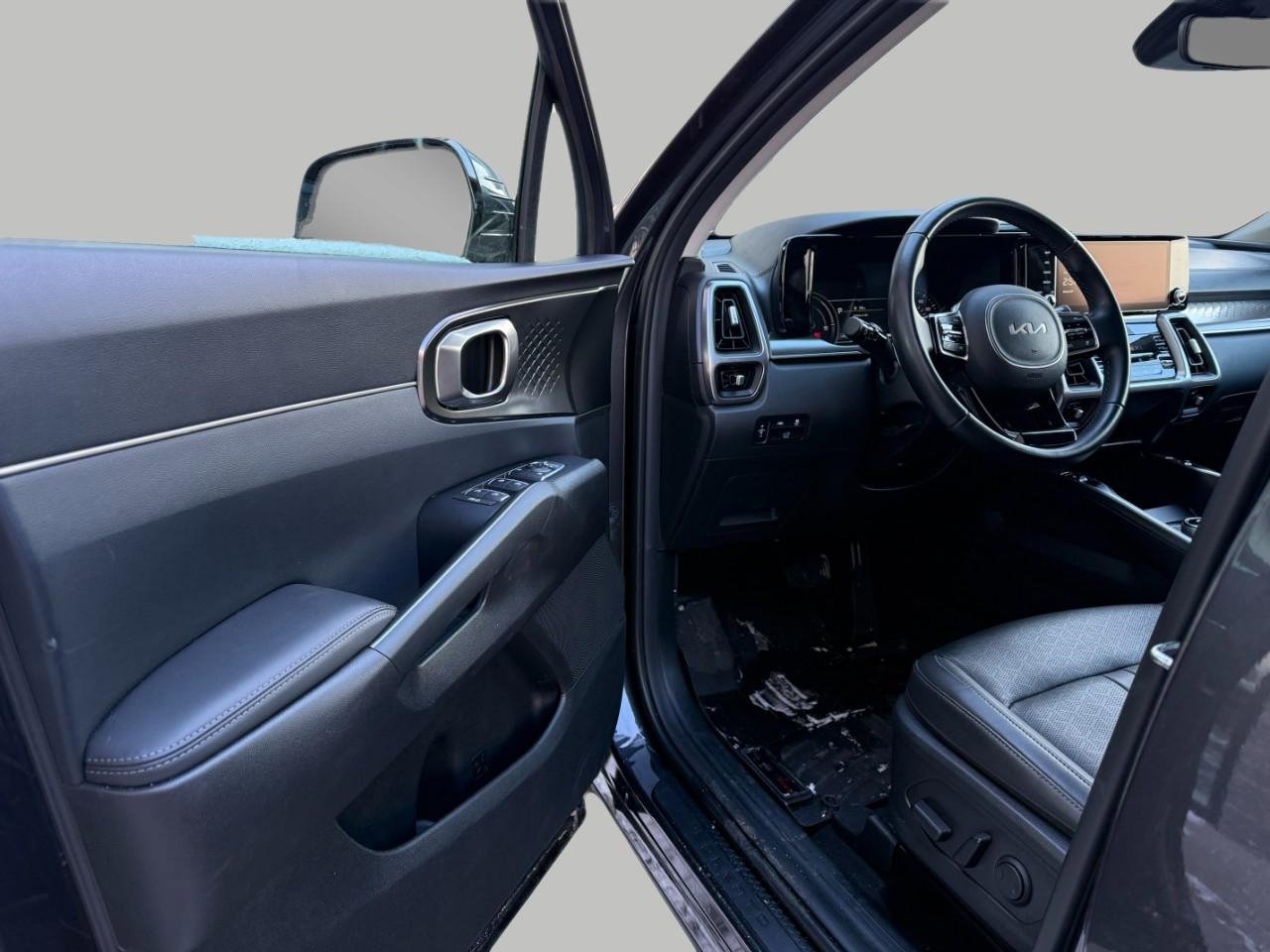 Used 2024 Kia Sorento EX image 18