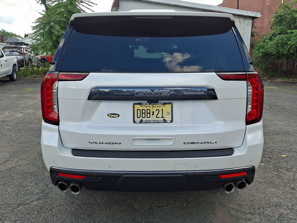 Certified 2023 GMC Yukon XL Denali Ultimate AWD/4WD image 7