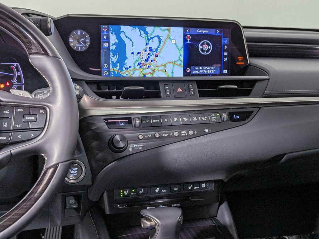Used 2019 Lexus ES 350 Ultra Luxury w/ Accessory Package FWD image 39