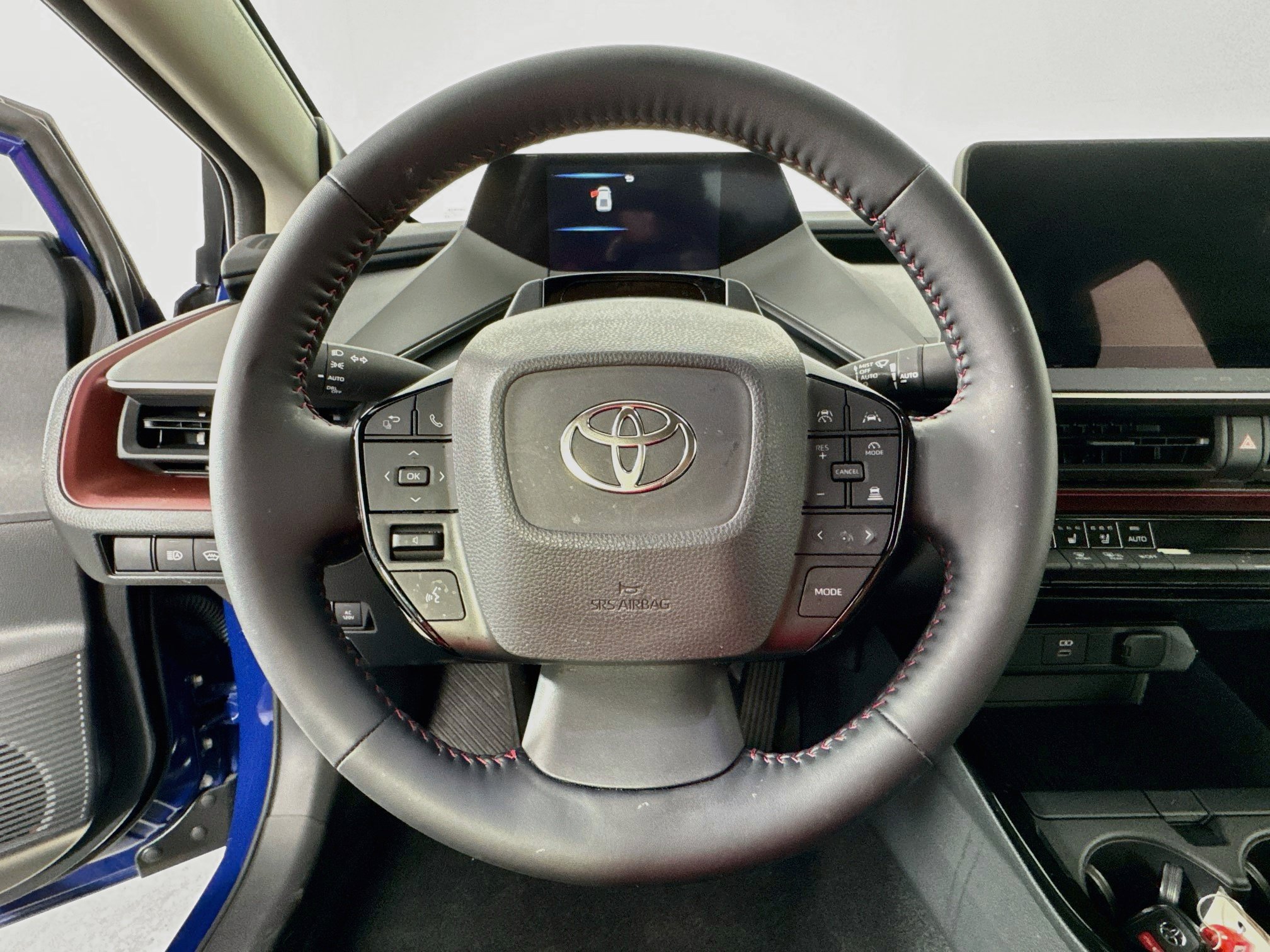 Certified 2026 Toyota Prius Plug-In Hybrid w/ Limited Premium Package FWD image 11