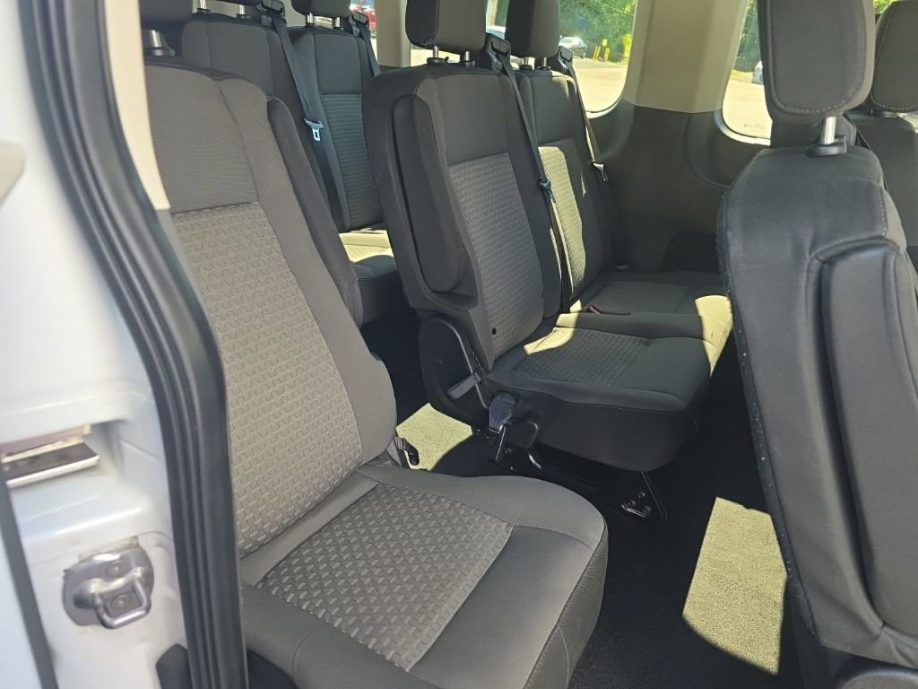 Used 2023 Ford Transit 350 XLT RWD image 25