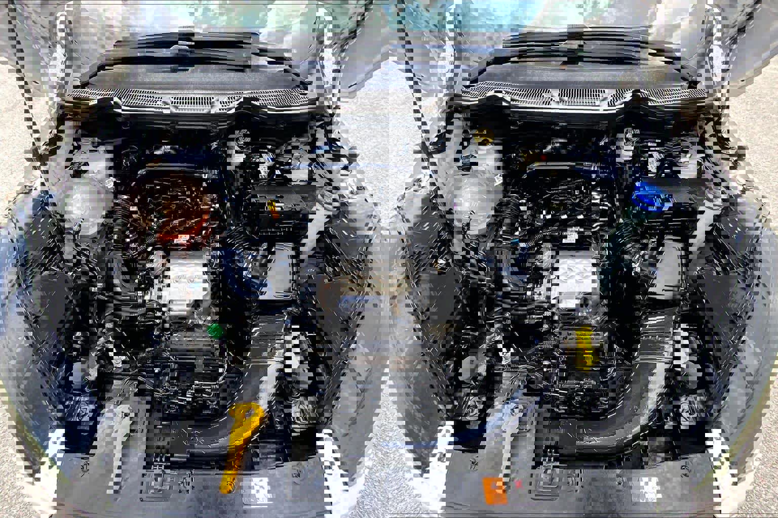 Used 2020 Ford EcoSport Titanium image 32