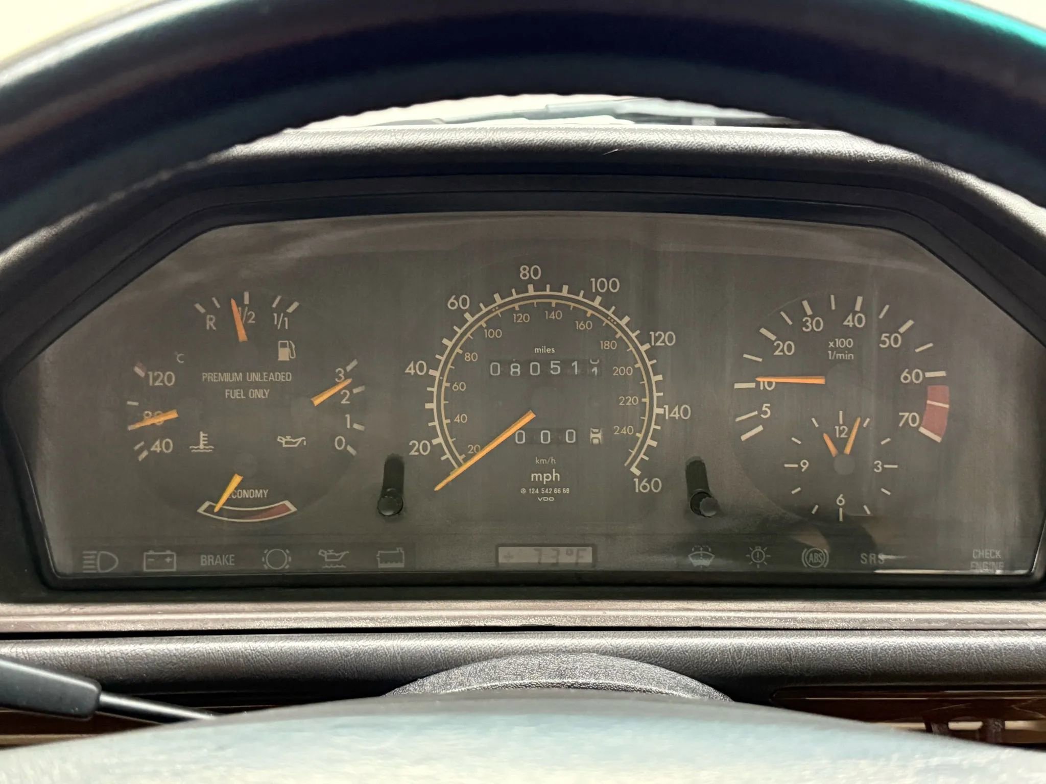 Used 1990 Mercedes-Benz 300 E 3.0 image 35